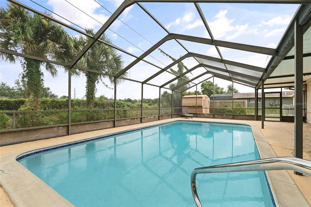 For Sale: $349,000 (3 beds, 2 baths, 1549 Square Feet)