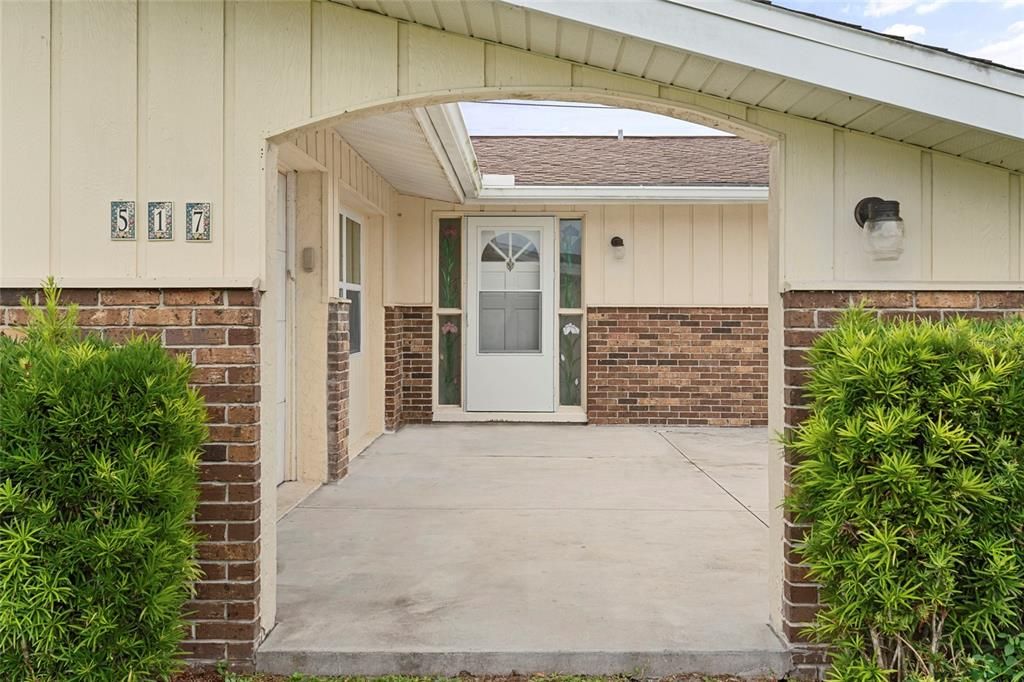 For Sale: $349,000 (3 beds, 2 baths, 1549 Square Feet)