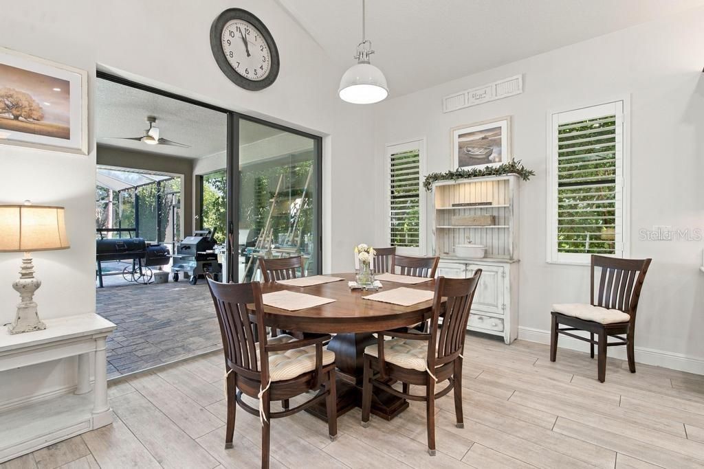 For Sale: $644,000 (4 beds, 3 baths, 2586 Square Feet)