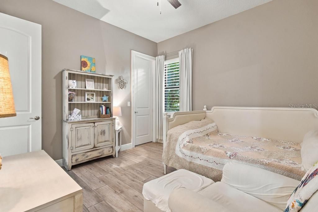 For Sale: $644,000 (4 beds, 3 baths, 2586 Square Feet)