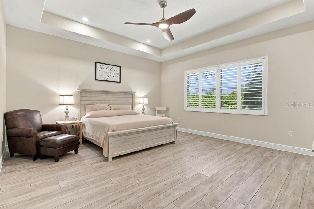 For Sale: $644,000 (4 beds, 3 baths, 2586 Square Feet)