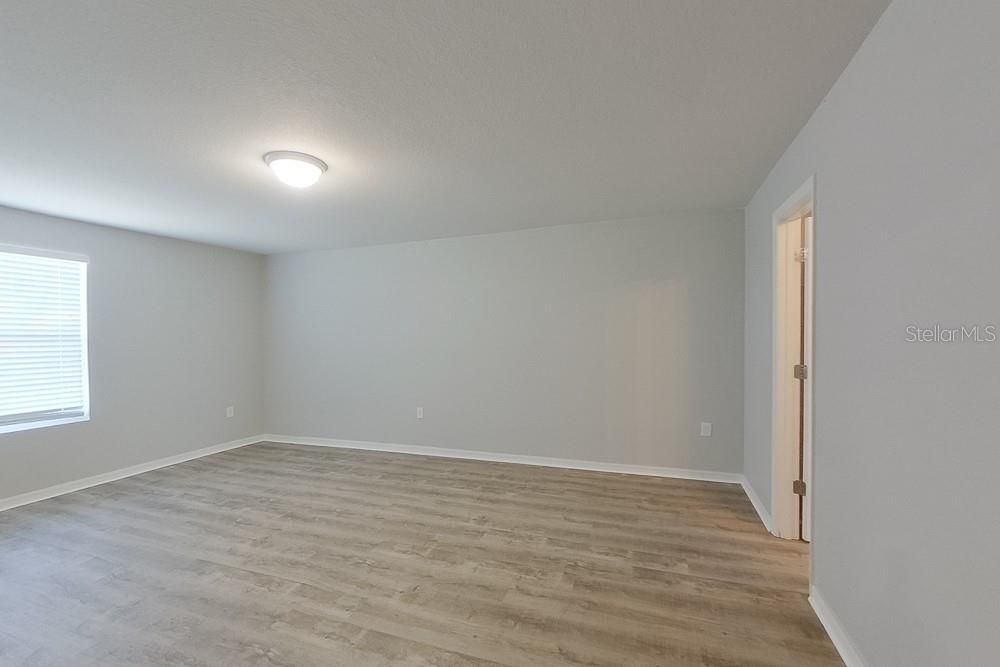 En Renta: $2,395 (4 camas, 2 baños, 2054 Pies cuadrados)