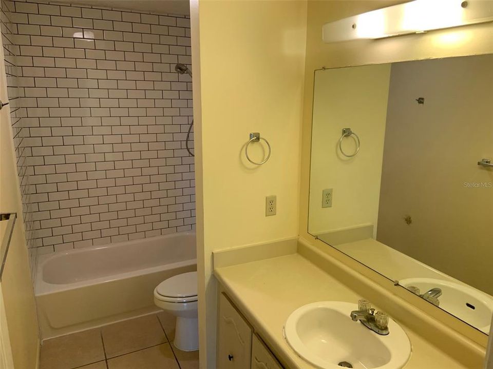 В аренду: $1,795 (3 спален, 2 ванн, 1416 Квадратных фут)