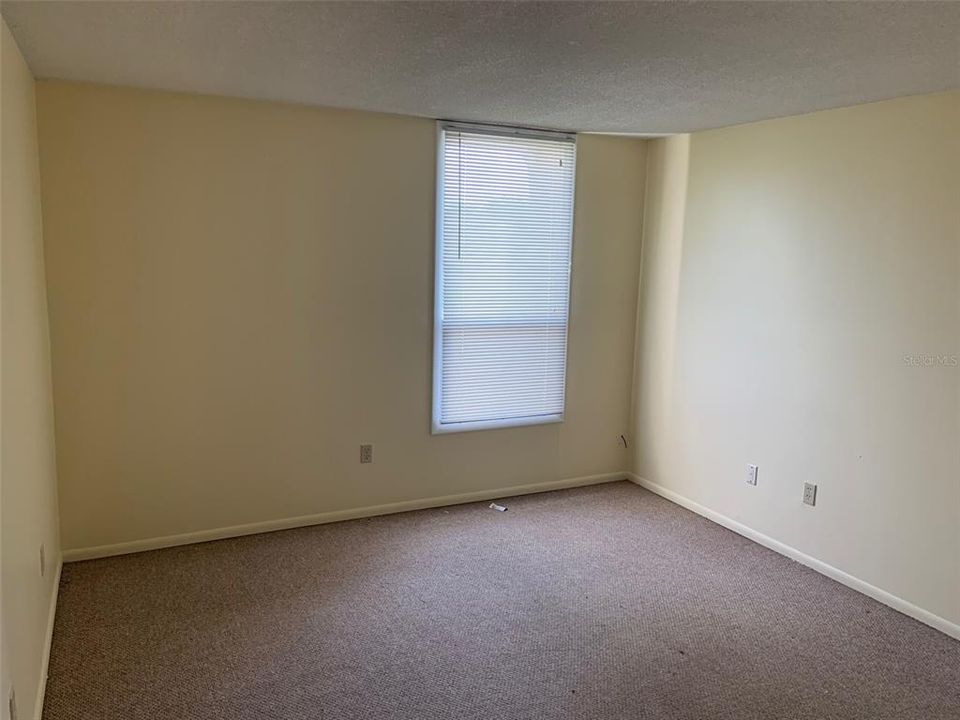В аренду: $1,795 (3 спален, 2 ванн, 1416 Квадратных фут)