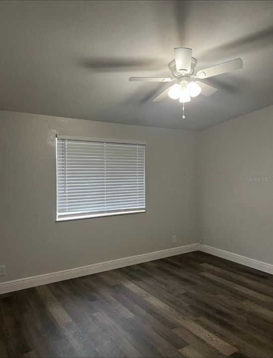 For Sale: $290,000 (3 beds, 2 baths, 1420 Square Feet)