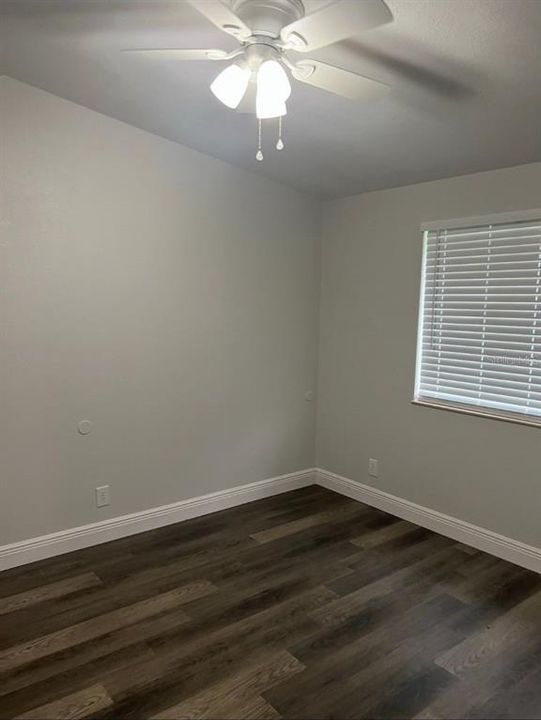 For Sale: $290,000 (3 beds, 2 baths, 1420 Square Feet)