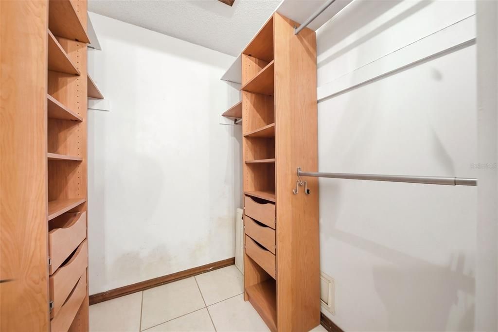 На продажу: $375,000 (3 спален, 2 ванн, 1516 Квадратных фут)