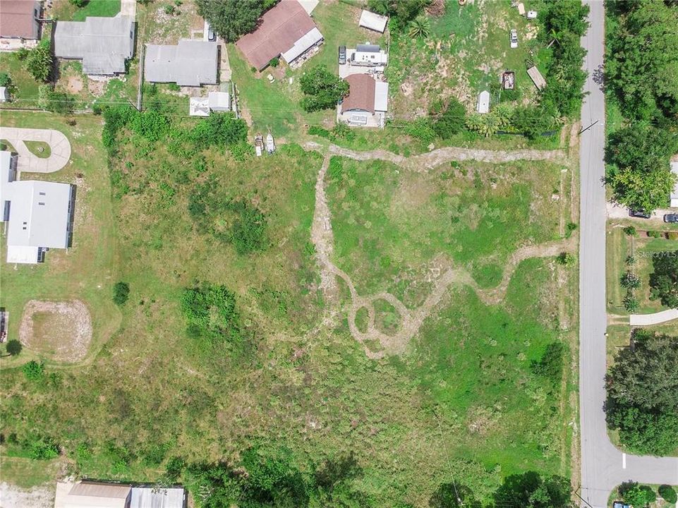 待售: $825,000 (3.00 acres)