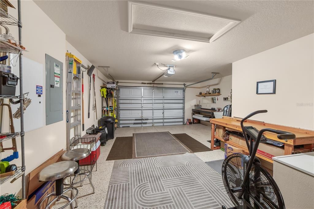 На продажу: $299,500 (2 спален, 2 ванн, 1188 Квадратных фут)