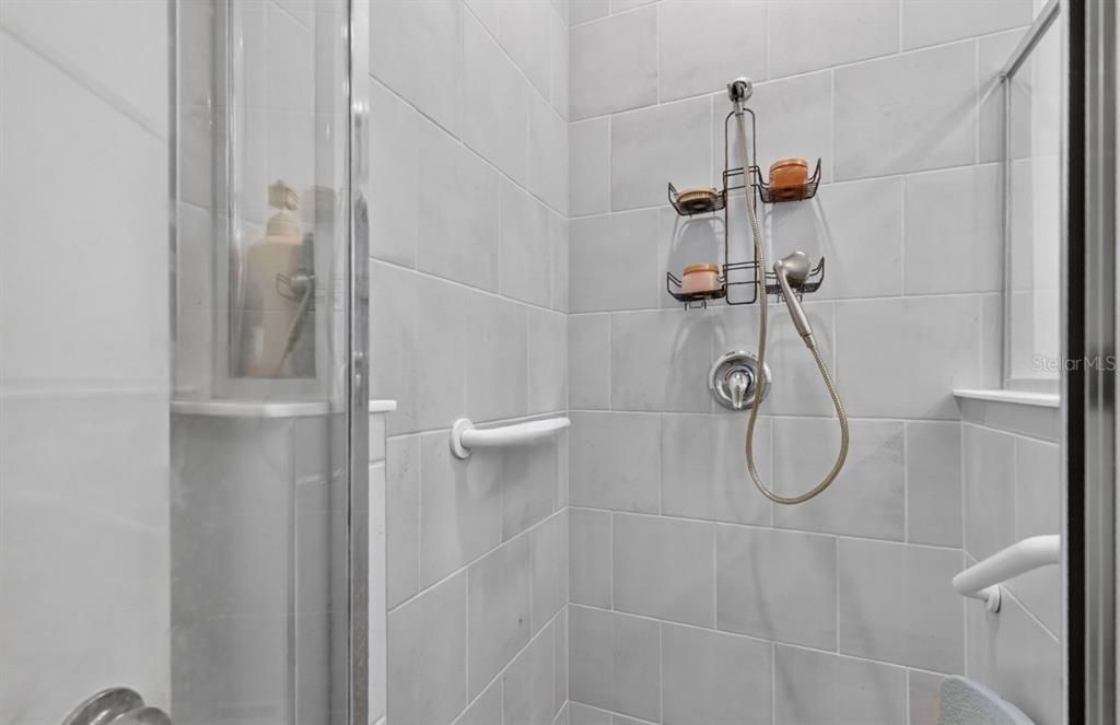 For Sale: $325,000 (4 beds, 2 baths, 2180 Square Feet)