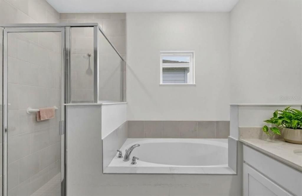For Sale: $325,000 (4 beds, 2 baths, 2180 Square Feet)
