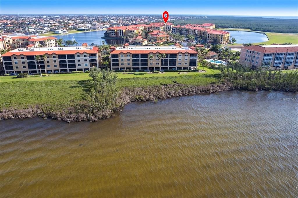En Renta: $5,000 (3 camas, 2 baños, 2398 Pies cuadrados)