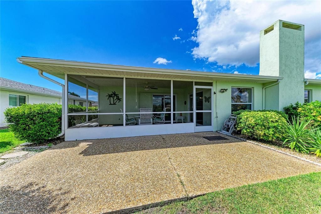 For Sale: $375,000 (3 beds, 2 baths, 1838 Square Feet)