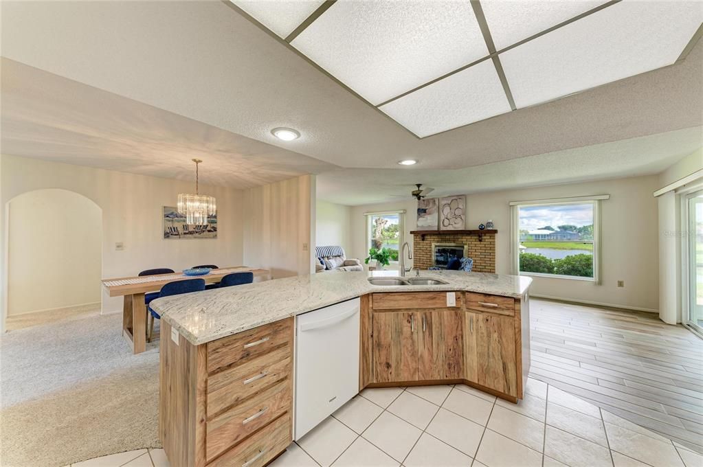 For Sale: $375,000 (3 beds, 2 baths, 1838 Square Feet)