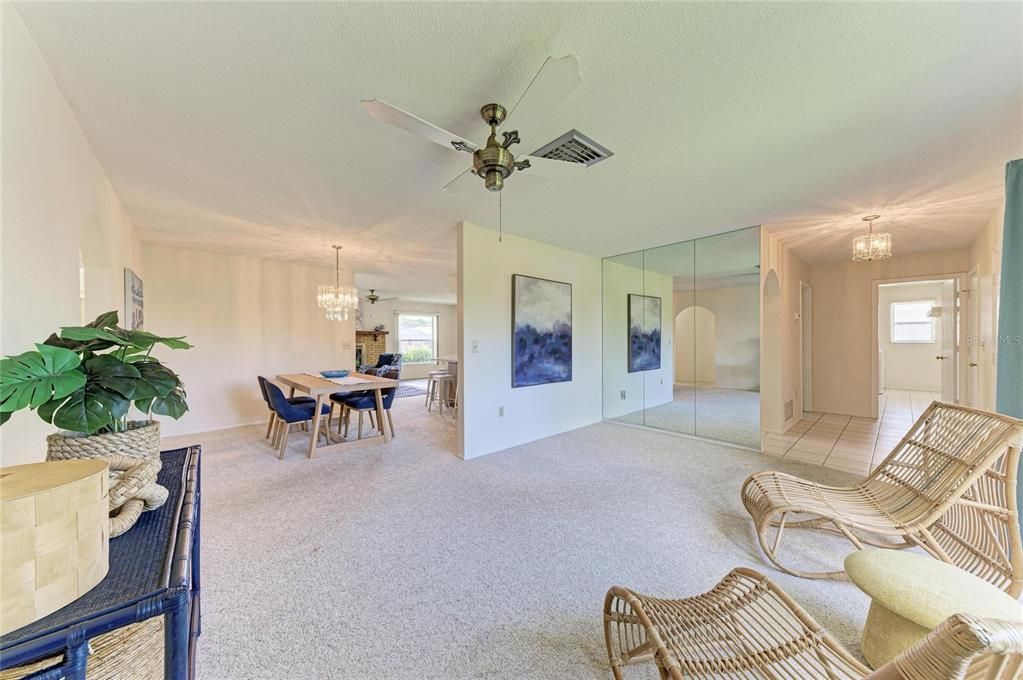 For Sale: $375,000 (3 beds, 2 baths, 1838 Square Feet)