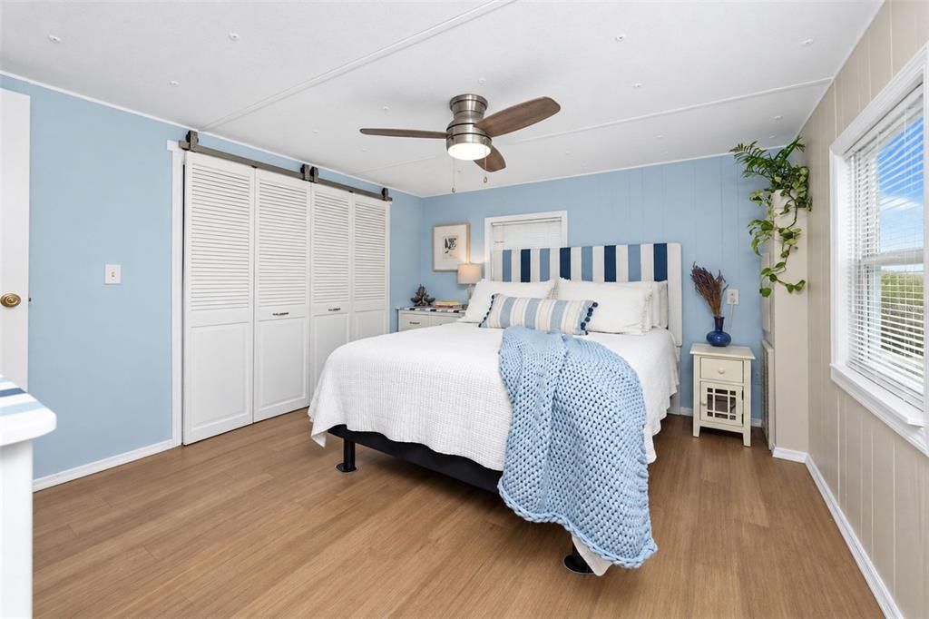 Activo con contrato: $134,900 (2 camas, 2 baños, 1042 Pies cuadrados)
