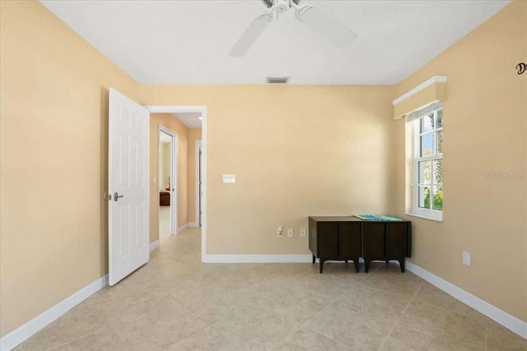 For Sale: $430,000 (3 beds, 2 baths, 1772 Square Feet)