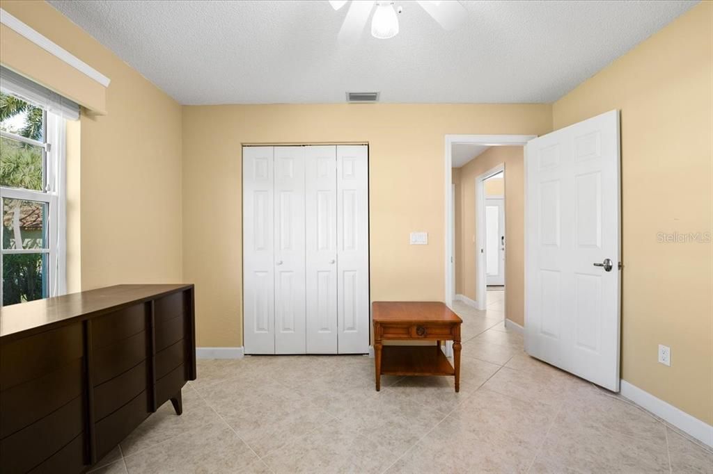 For Sale: $430,000 (3 beds, 2 baths, 1772 Square Feet)