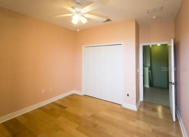 В аренду: $2,200 (3 спален, 2 ванн, 1461 Квадратных фут)