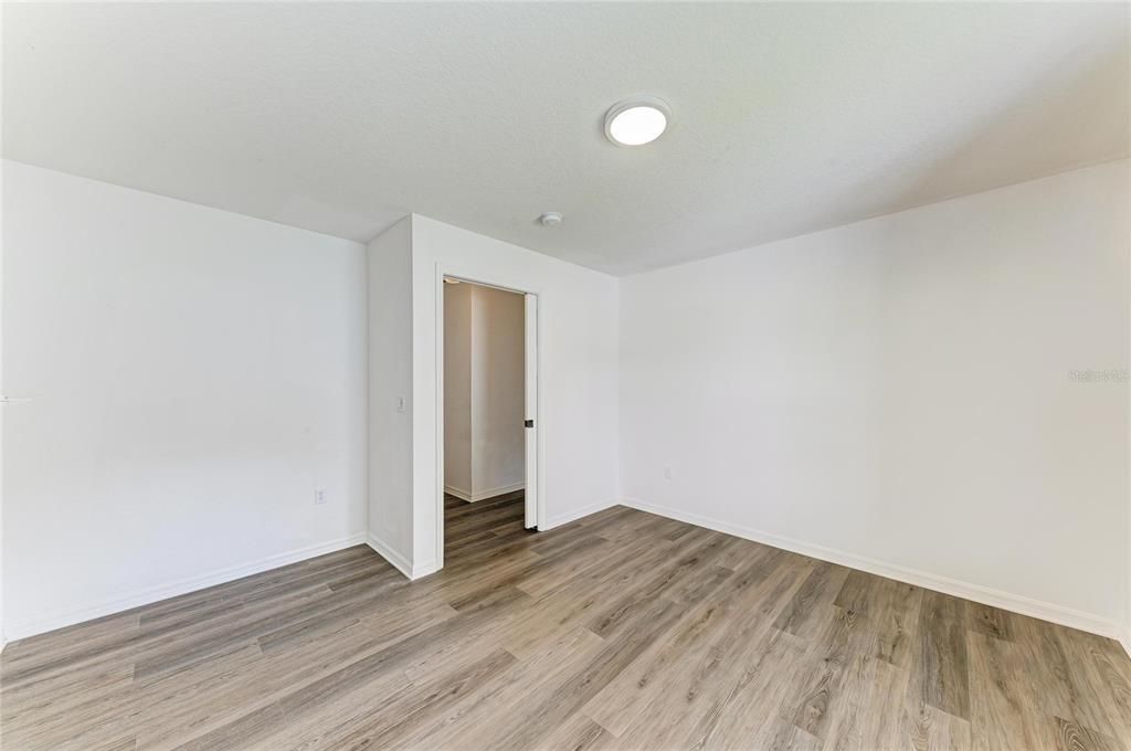 На продажу: $485,000 (3 спален, 2 ванн, 1813 Квадратных фут)