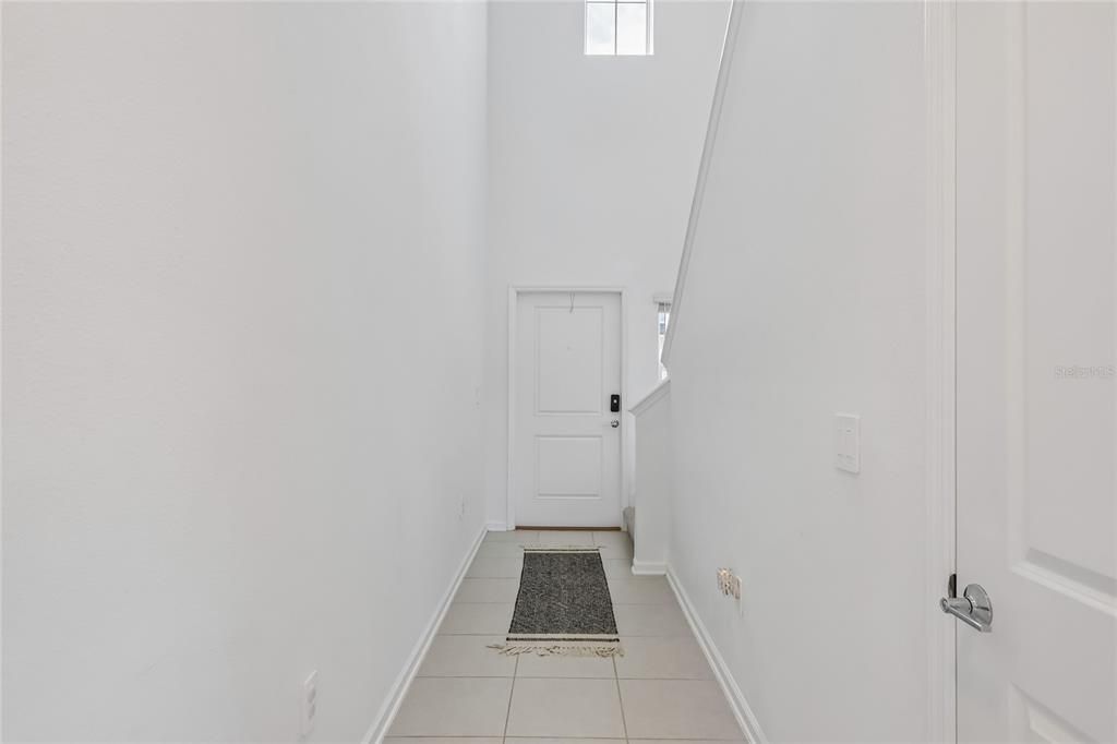 En Venta: $375,000 (4 camas, 2 baños, 1879 Pies cuadrados)