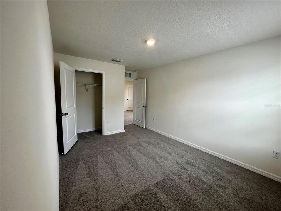 For Rent: $2,350 (4 beds, 2 baths, 2238 Square Feet)