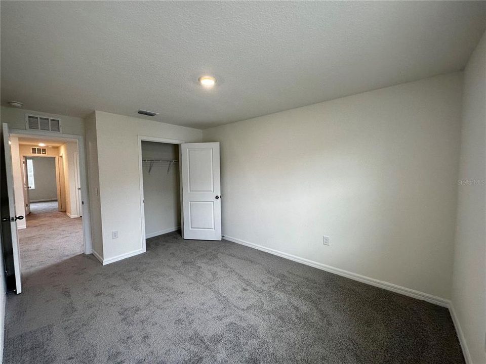 For Rent: $2,350 (4 beds, 2 baths, 2238 Square Feet)
