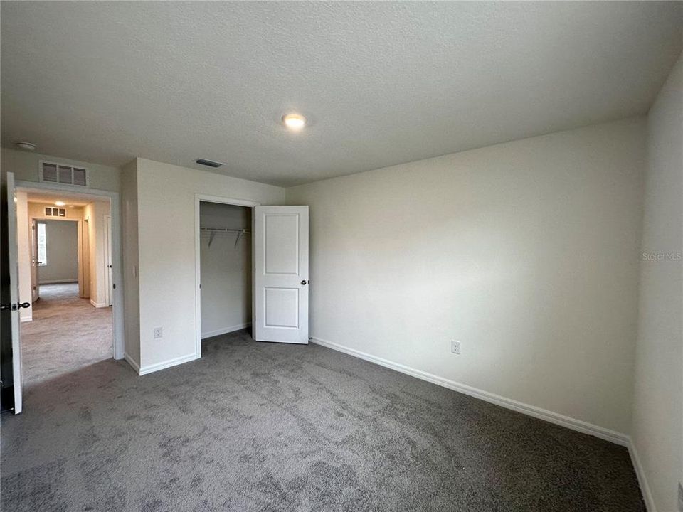For Rent: $2,350 (4 beds, 2 baths, 2238 Square Feet)