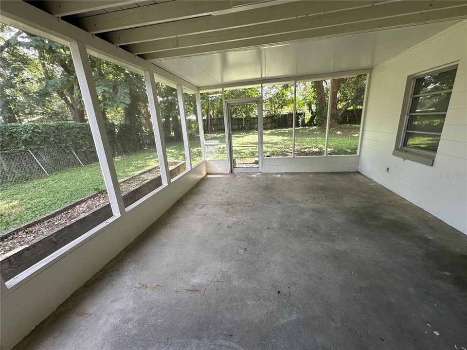 En Renta: $1,995 (3 camas, 2 baños, 1684 Pies cuadrados)