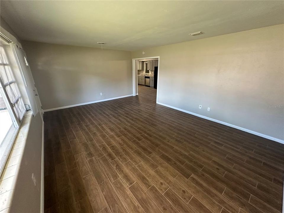 En Renta: $1,995 (3 camas, 2 baños, 1684 Pies cuadrados)