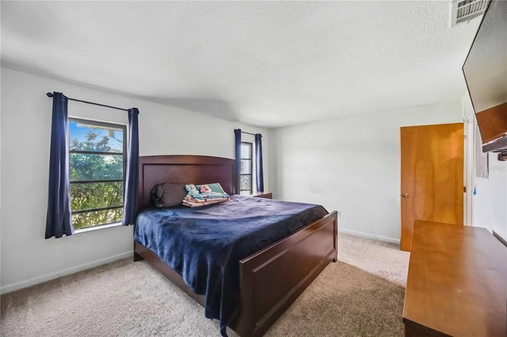En Venta: $220,000 (2 camas, 2 baños, 1790 Pies cuadrados)