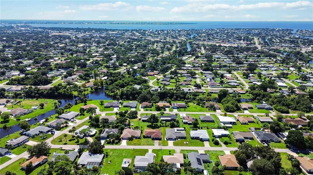 En Venta: $220,000 (2 camas, 2 baños, 1790 Pies cuadrados)