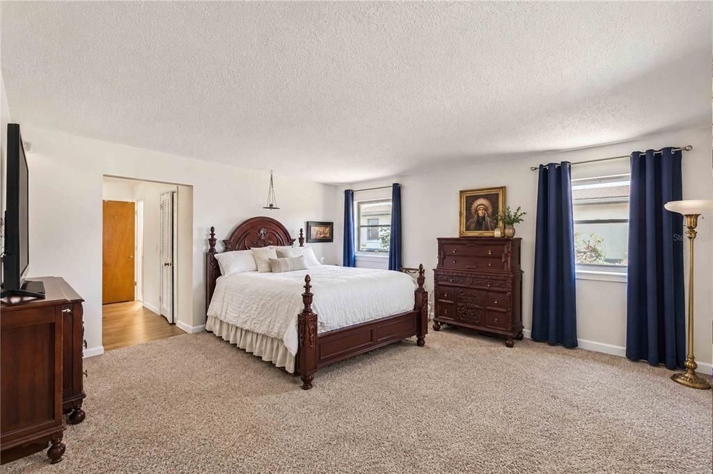 En Venta: $220,000 (2 camas, 2 baños, 1790 Pies cuadrados)