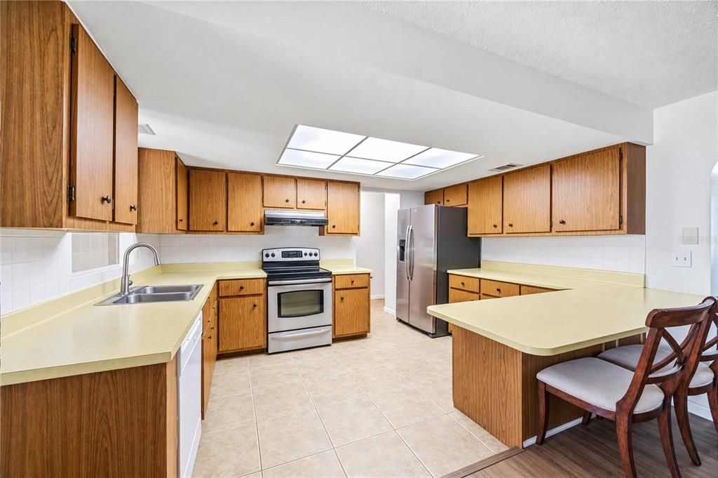 En Venta: $220,000 (2 camas, 2 baños, 1790 Pies cuadrados)