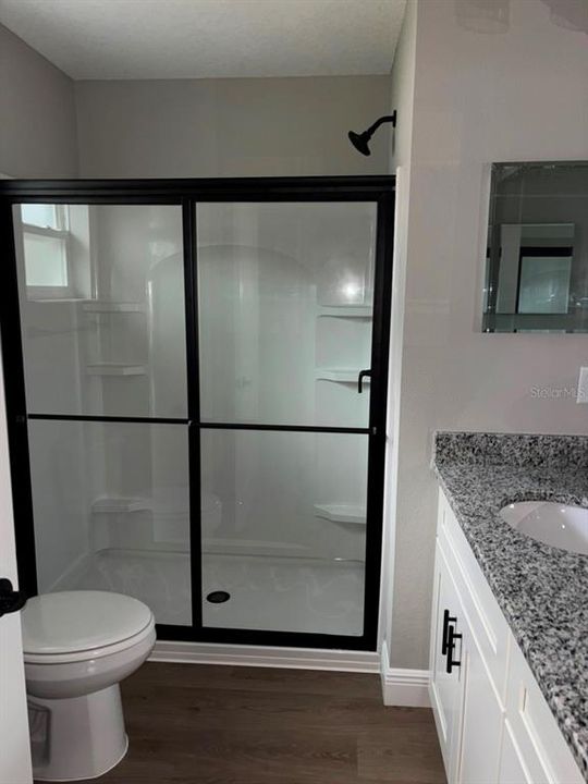For Sale: $249,900 (3 beds, 2 baths, 1405 Square Feet)