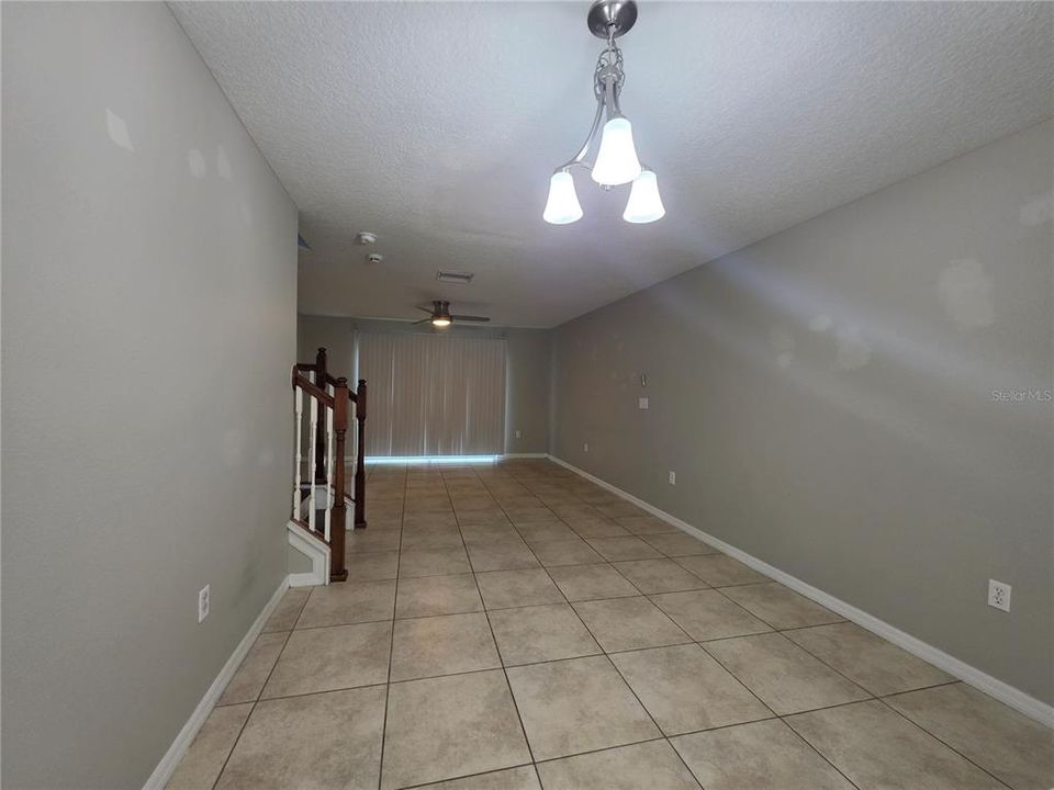 В аренду: $1,695 (2 спален, 1 ванн, 1168 Квадратных фут)