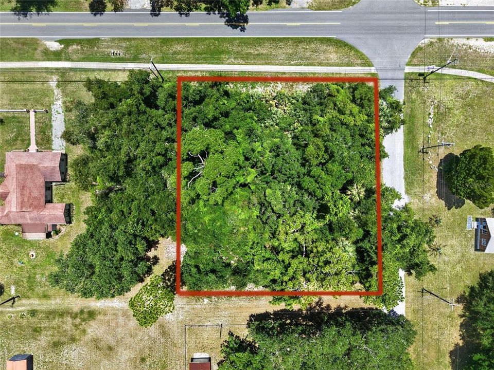 En Venta: $35,000 (0.52 acres)