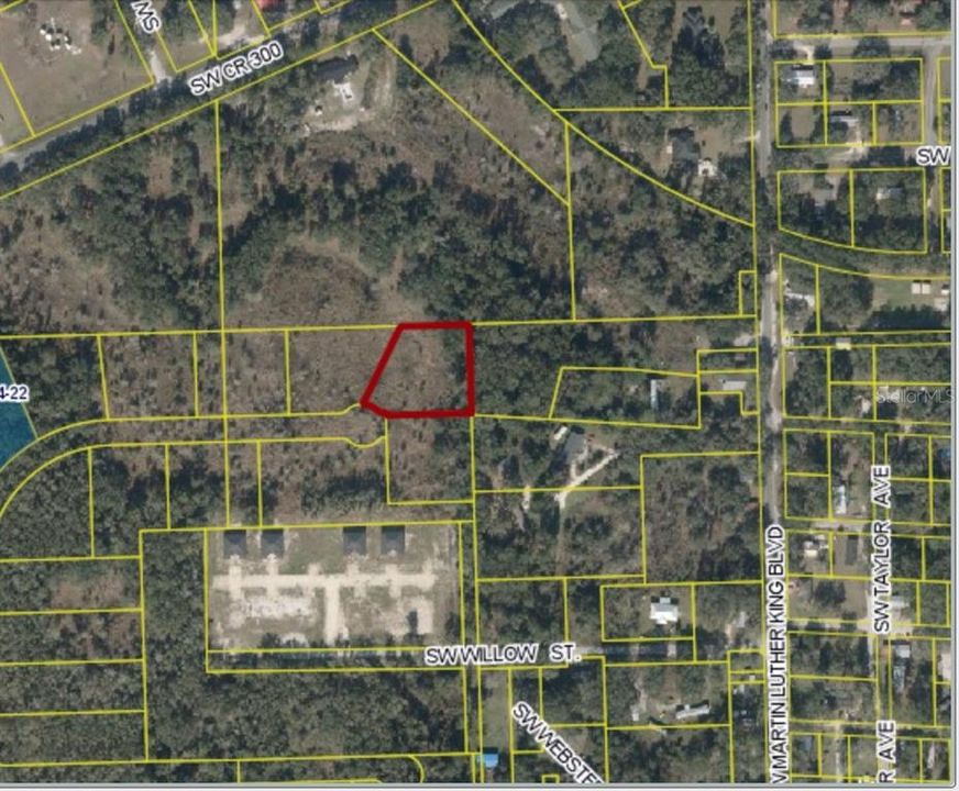 На продажу: $24,000 (1.00 acres)