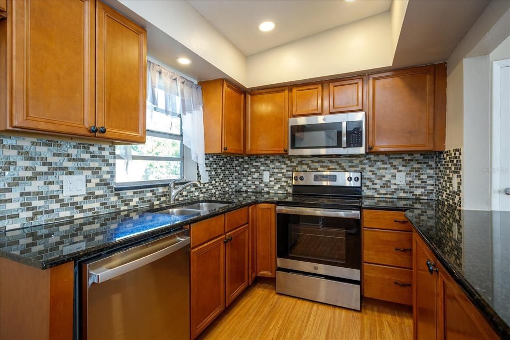 En Renta: $2,900 (4 camas, 2 baños, 1822 Pies cuadrados)