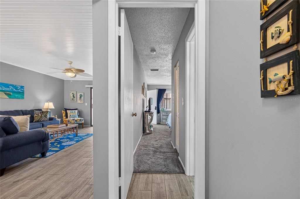 En Venta: $389,000 (2 camas, 2 baños, 1016 Pies cuadrados)