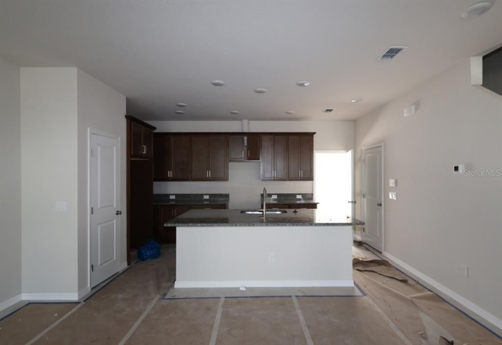 For Sale: $318,724 (3 beds, 2 baths, 1770 Square Feet)