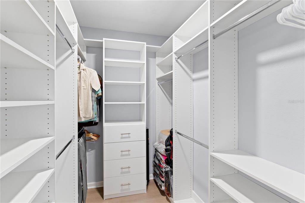 В аренду: $2,850 (4 спален, 2 ванн, 2062 Квадратных фут)