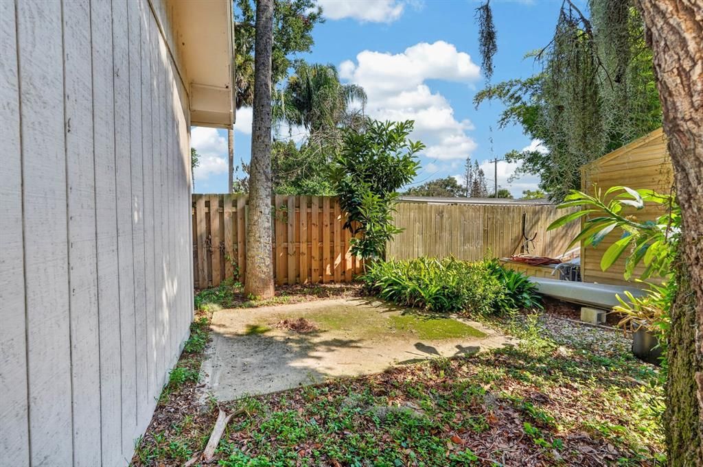 En Venta: $339,000 (4 camas, 2 baños, 1585 Pies cuadrados)