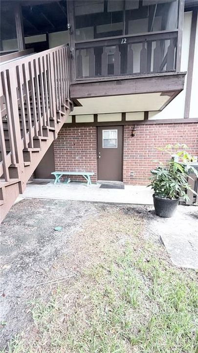 For Rent: $1,495 (1 beds, 1 baths, 730 Square Feet)