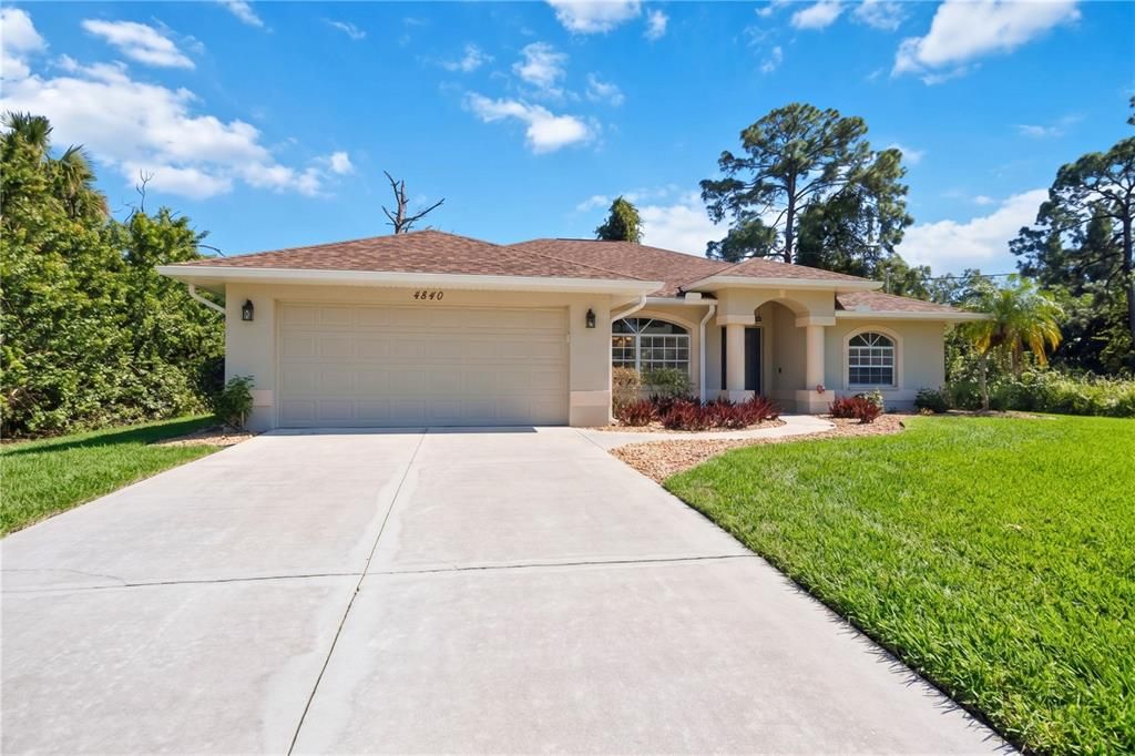 En Venta: $399,900 (3 camas, 2 baños, 1726 Pies cuadrados)