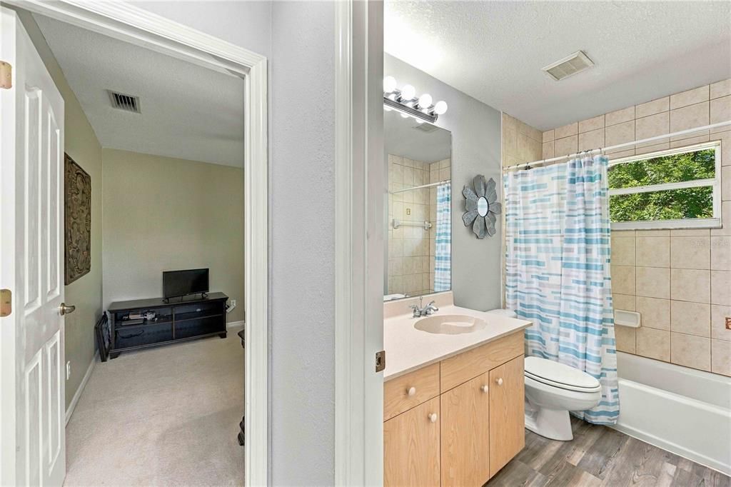 En Venta: $399,900 (3 camas, 2 baños, 1726 Pies cuadrados)