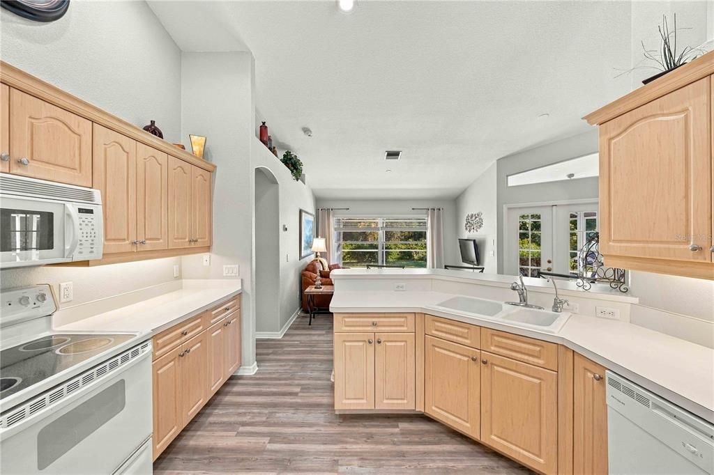 En Venta: $399,900 (3 camas, 2 baños, 1726 Pies cuadrados)