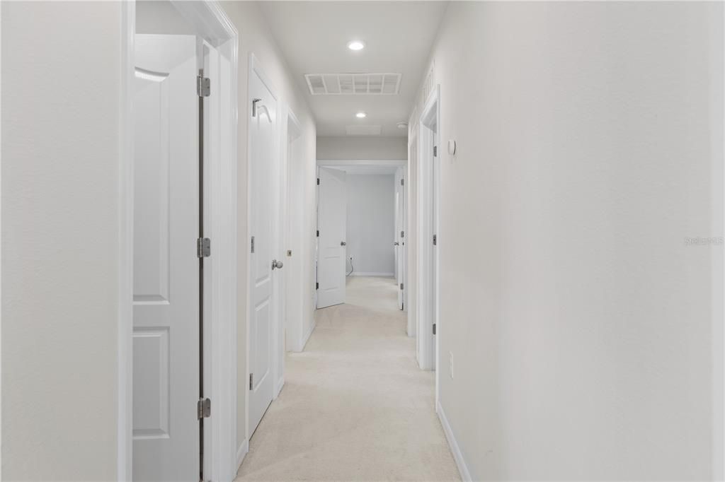 В аренду: $2,950 (4 спален, 2 ванн, 2466 Квадратных фут)