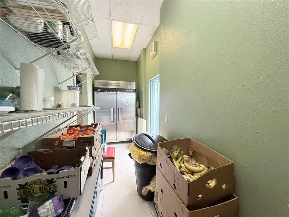 For Sale: $405,000 (0 beds, 0 baths, 1600 Square Feet)