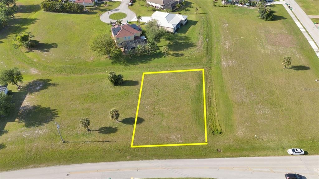 En Venta: $40,000 (0.22 acres)